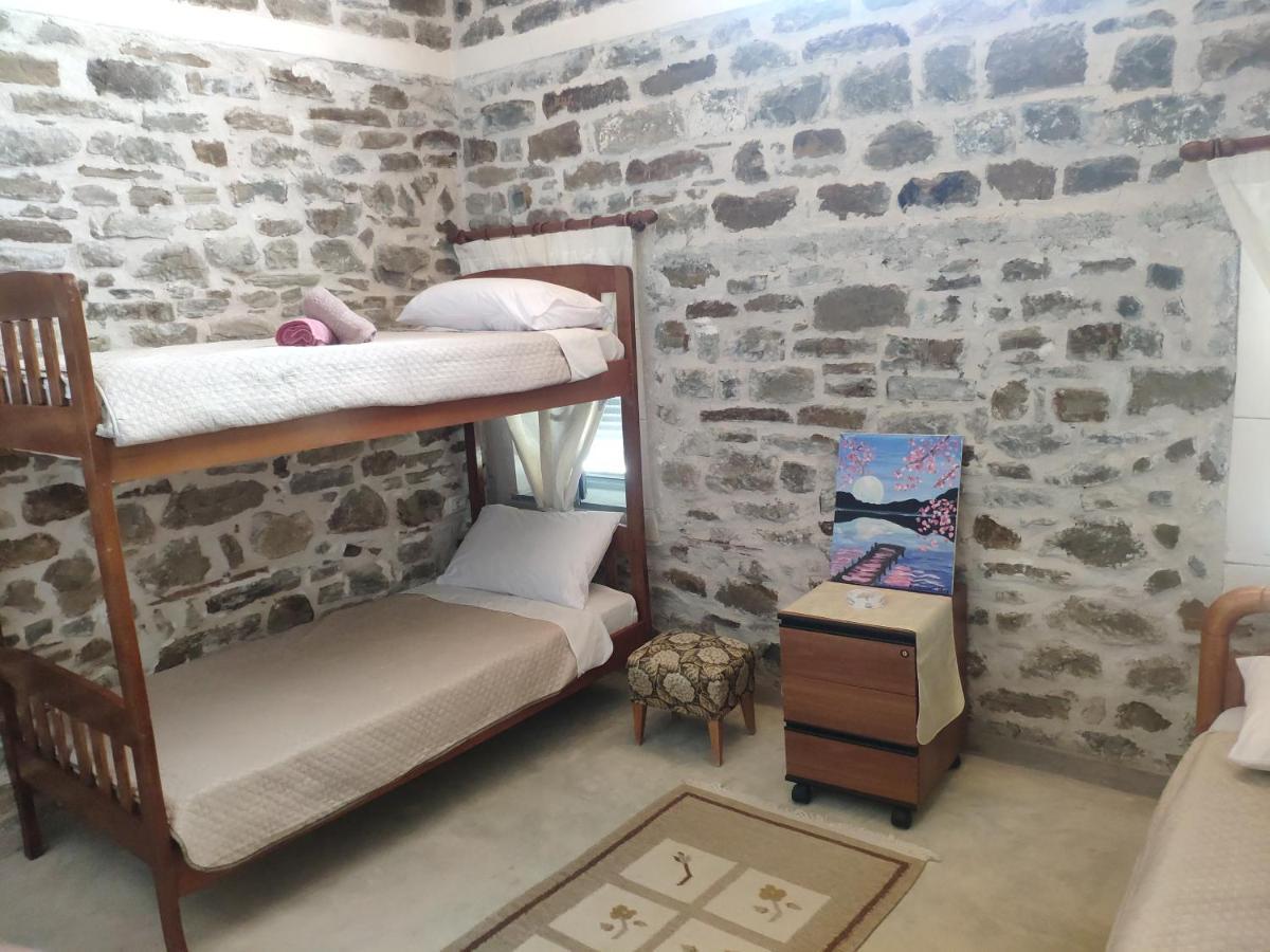Stone House Villa Kelcyre Dış mekan fotoğraf